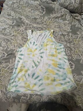 Tie-Dye V-Neck Tank Top - Yellow & Green